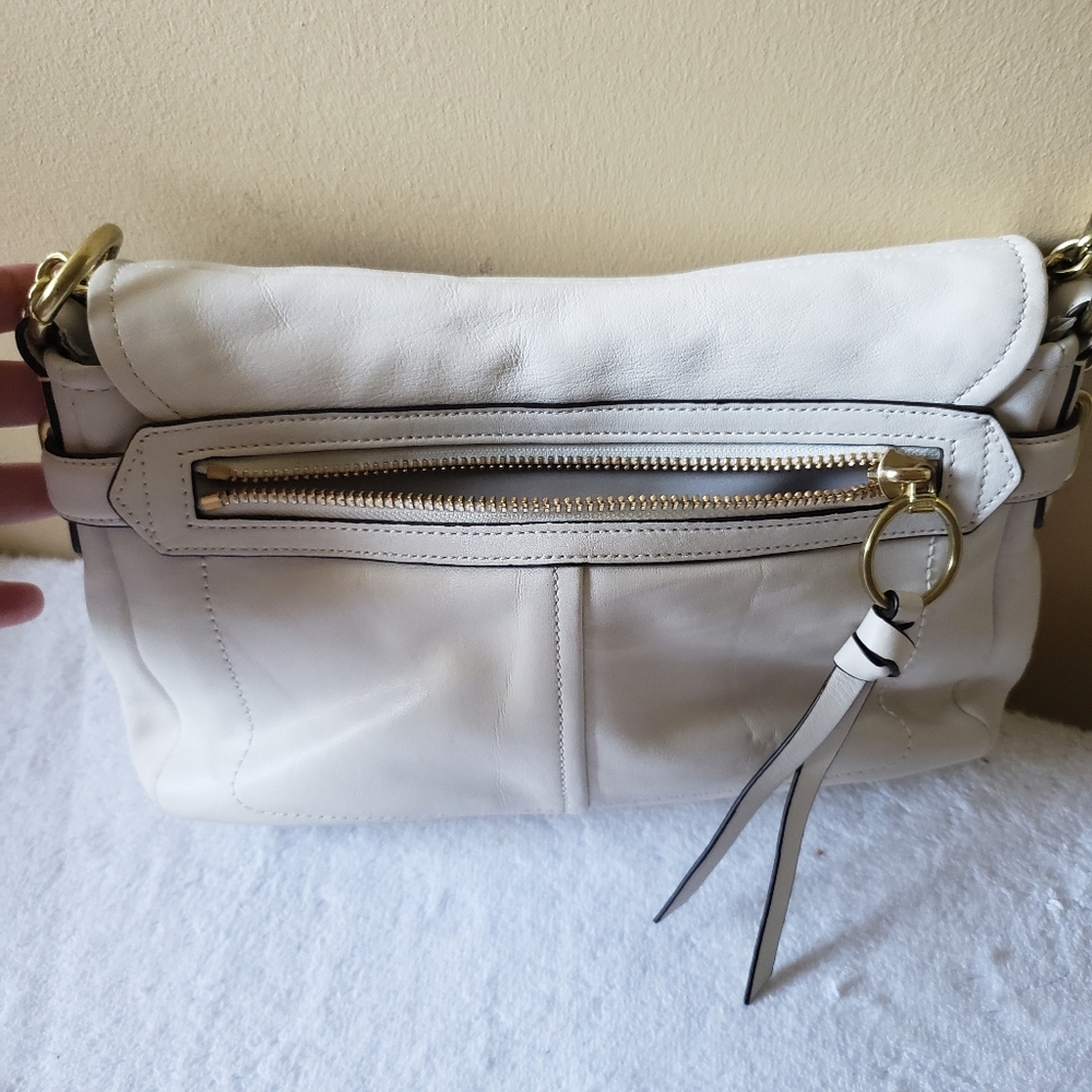 Bags - Picture 7 of 9